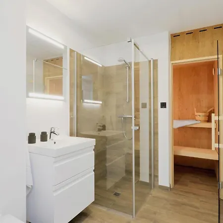 Feriehus 2 Bedroom Beautiful In Lembruch-duemmer Lembruch
